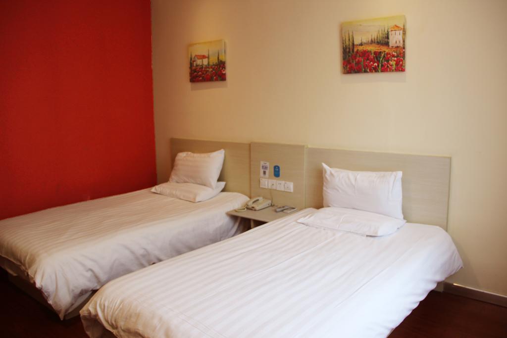 Hanting Hotel Shanghai Qibao Centre Exterior photo